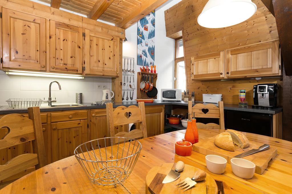 Apartment Vila 1 - Cosy Central Chamonix Loft Bagian luar foto